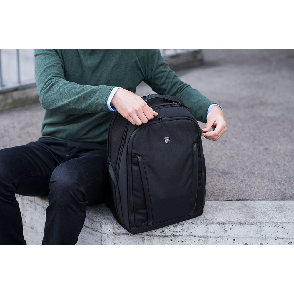 essentials laptop backpack